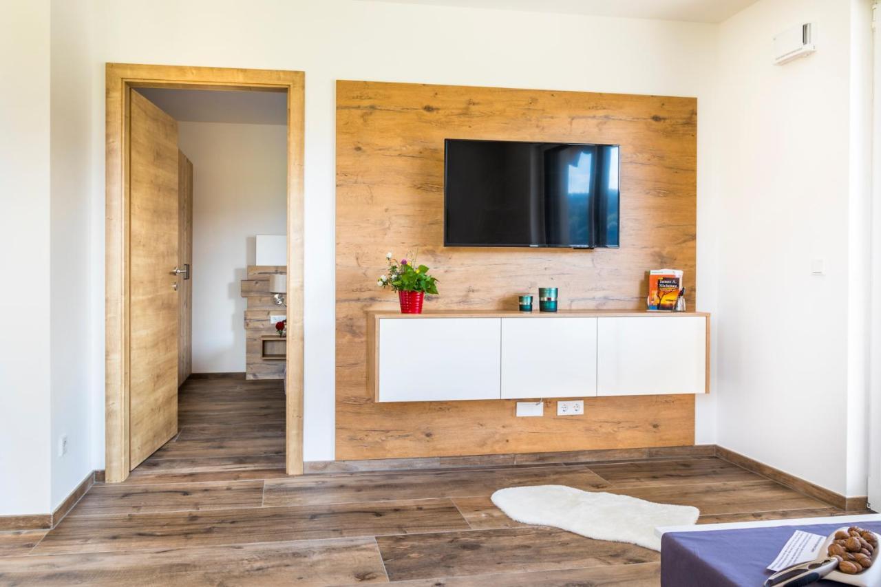Motzenhof - Stadtnaehe Salzburg - Modernes Bauernhoferlebnis Inklusive Apartmán