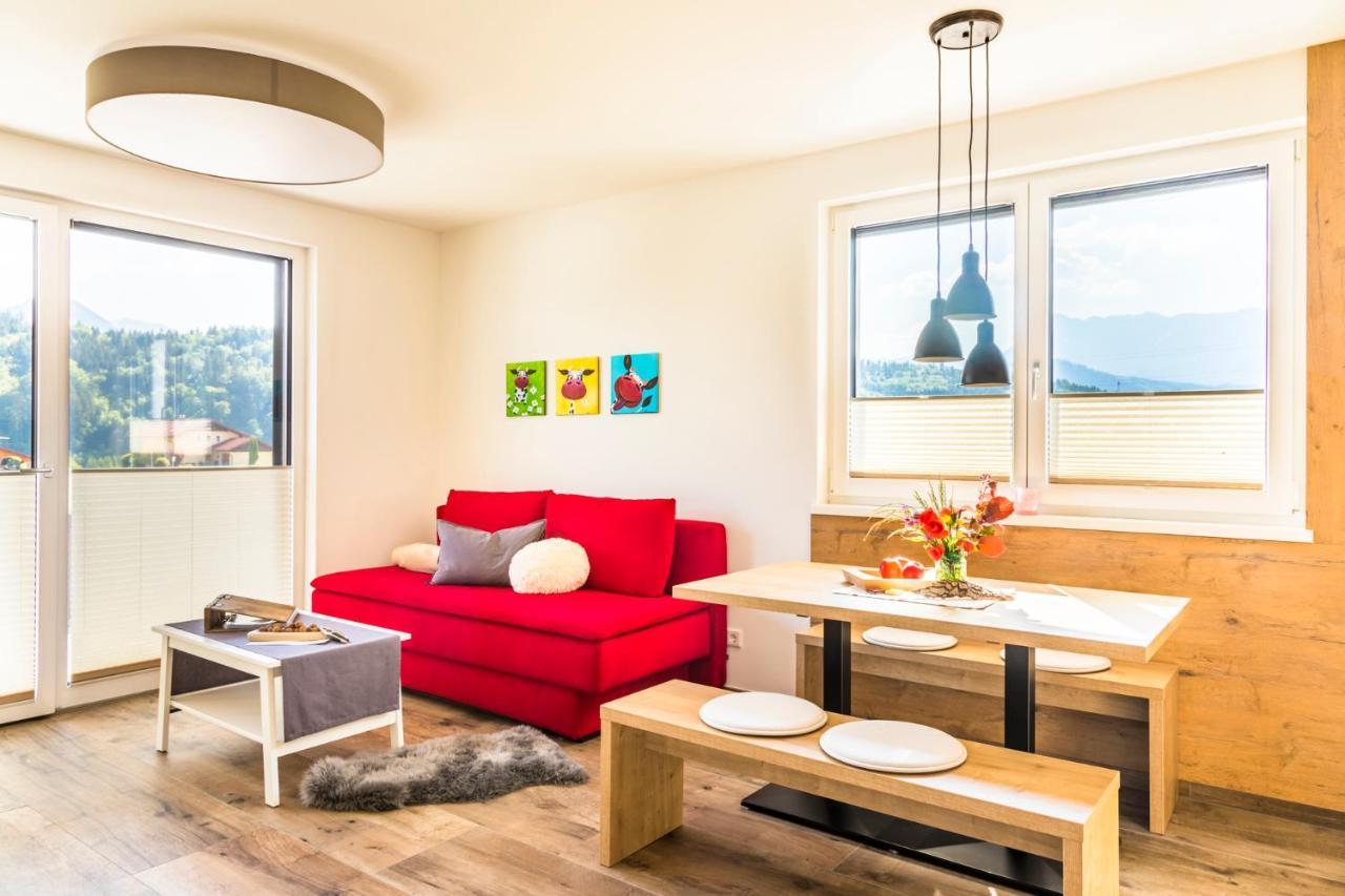 Motzenhof - Stadtnaehe Salzburg - Modernes Bauernhoferlebnis Inklusive Apartment *