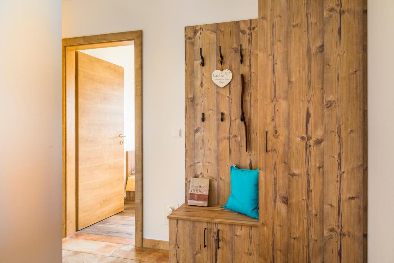 Apartment Motzenhof - Stadtnaehe Salzburg - Modernes Bauernhoferlebnis Inklusive